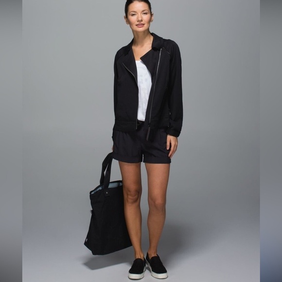 Lululemon Soft Summer Black Asymmetrical Zip Lightweight Vent Jacket NO SIZE - Picture 2 of 13